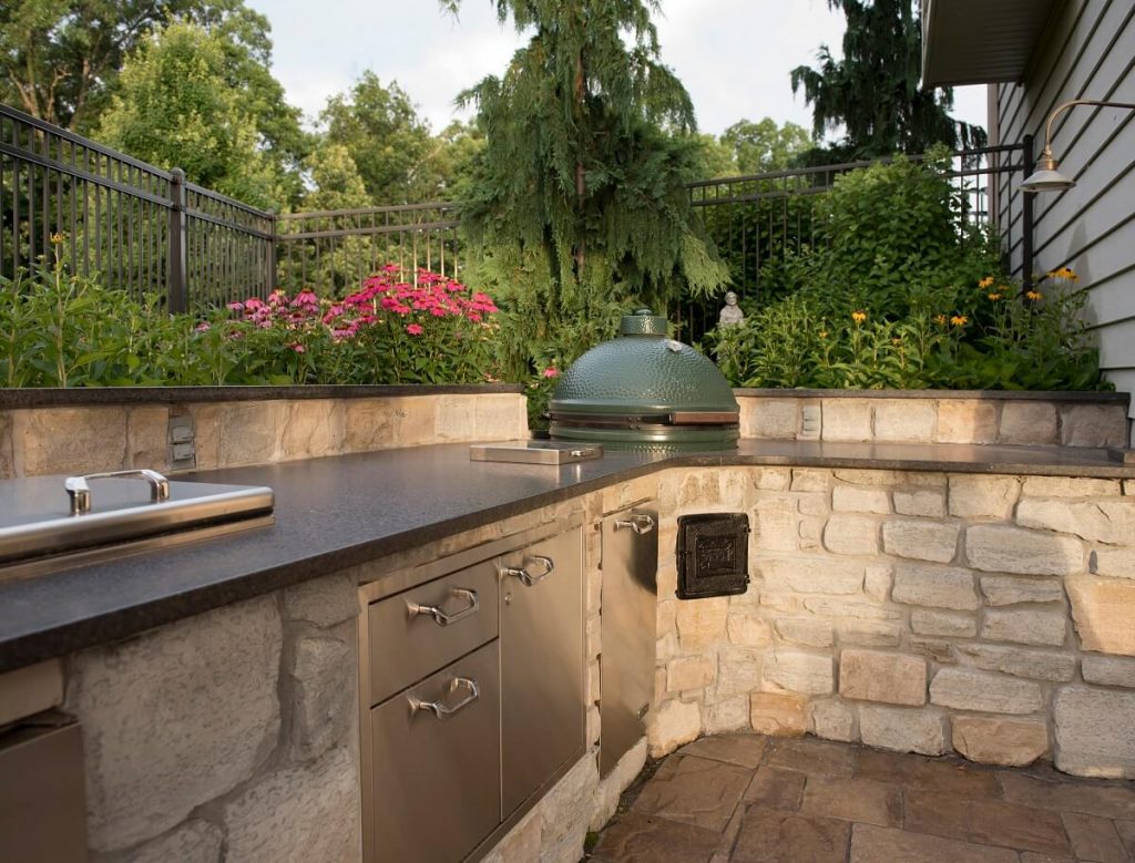 Outdoor kitchen and grill area
